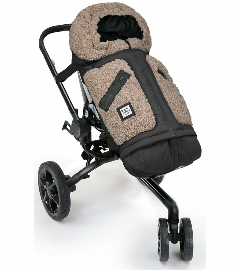 7 A.M. Enfant Blanket 212 Evolution Footmuff - Oatmeal Teddy 3 7 A.M. Enfant Blanket 212 Evolution Footmuff - Oatmeal Teddy - Image 3
