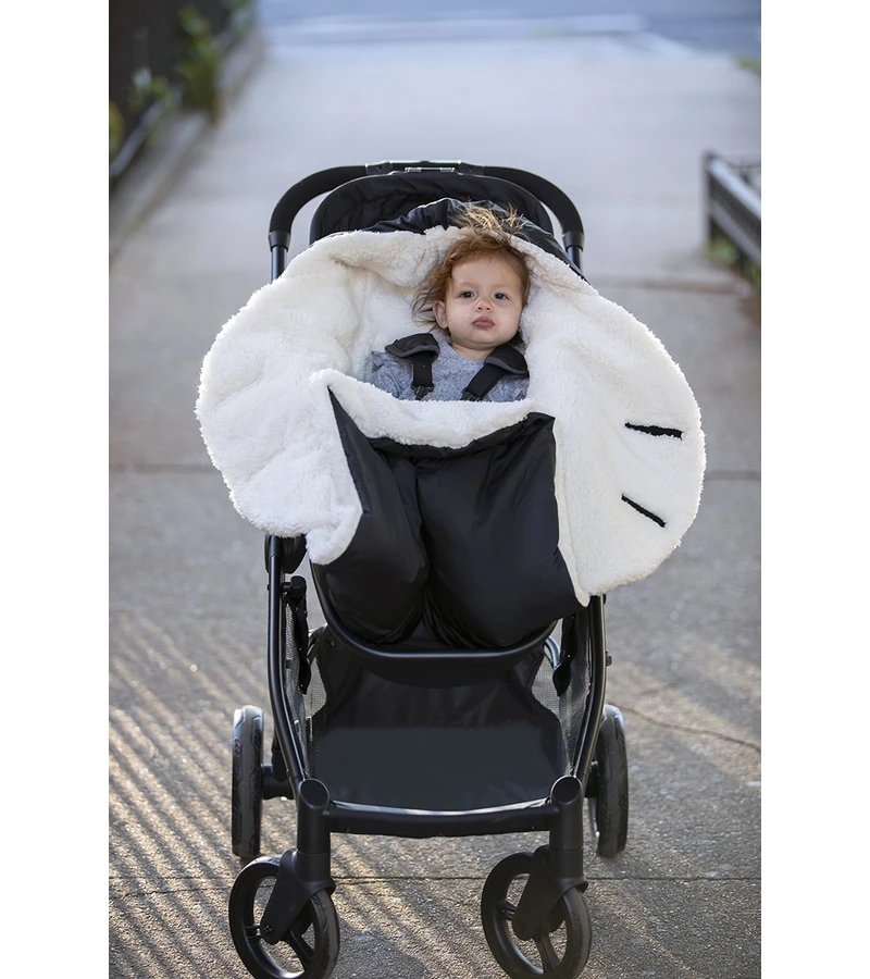7 A.M. Enfant Nido Cloud Heavyweight Infant Wrap - Core - Black Cloud (0-6m) 6 7 A.M. Enfant Nido Cloud Heavyweight Infant Wrap - Core - Black Cloud (0-6m) - Image 6