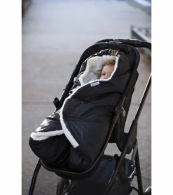 7 A.M. Enfant Nido Cloud Heavyweight Infant Wrap - Core - Black Cloud (6-18m) -Britax || Little Unicorn || Graco Shop 7 a m enfant nido cloud heavyweight infant wrap core black cloud 6 18m 135