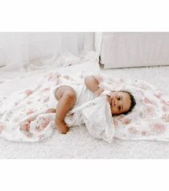 Aden + Anais Classic Swaddle Wraps, 4 Pack - Dahlias -Britax || Little Unicorn || Graco Shop aden anais classic swaddle wraps 4 pack dahlias 179