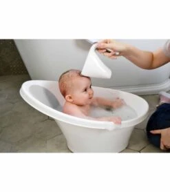 BEABA X Shnuggle Baby Bath - Grey 11 BEABA X Shnuggle Baby Bath - Grey -Britax || Little Unicorn || Graco Shop beaba x shnuggle baby bath grey 135