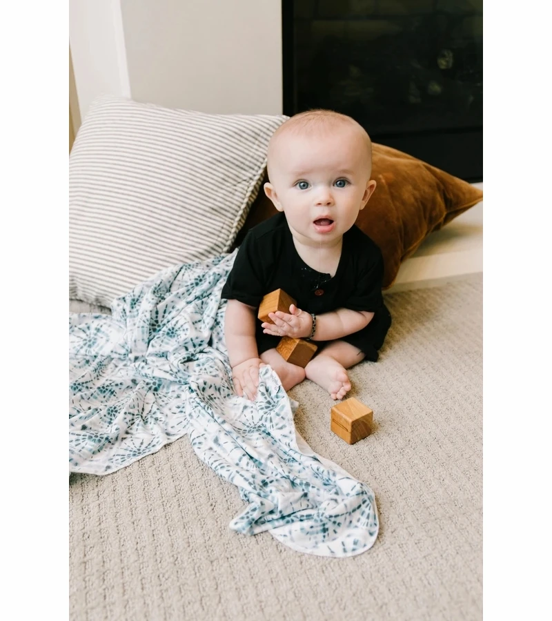 Copper Pearl Knit Swaddle Blanket - Indigo 2 Copper Pearl Knit Swaddle Blanket - Indigo - Image 2