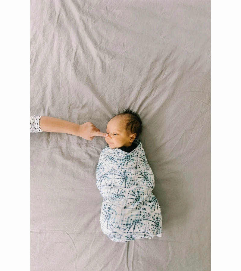 Copper Pearl Knit Swaddle Blanket - Indigo 3 Copper Pearl Knit Swaddle Blanket - Indigo - Image 3