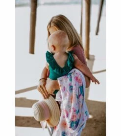 Copper Pearl Premium Hooded Towel - Bloom 10 Copper Pearl Premium Hooded Towel - Bloom -Britax || Little Unicorn || Graco Shop copper pearl premium hooded towel bloom 169