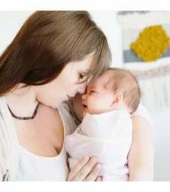 Ergobaby Lightweight Swaddler - Lilac -Britax || Little Unicorn || Graco Shop ergobaby lightweight swaddler lilac 143