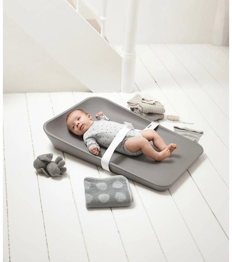 Leander Matty Changing Pad - Soft Grey 6 Leander Matty Changing Pad - Soft Grey - Image 6
