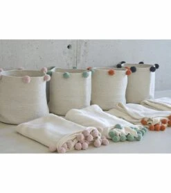 Lorena Canals Bubbly Basket - Natural/Terracota 9 Lorena Canals Bubbly Basket - Natural/Terracota -Britax || Little Unicorn || Graco Shop lorena canals bubbly basket natural terracota 171