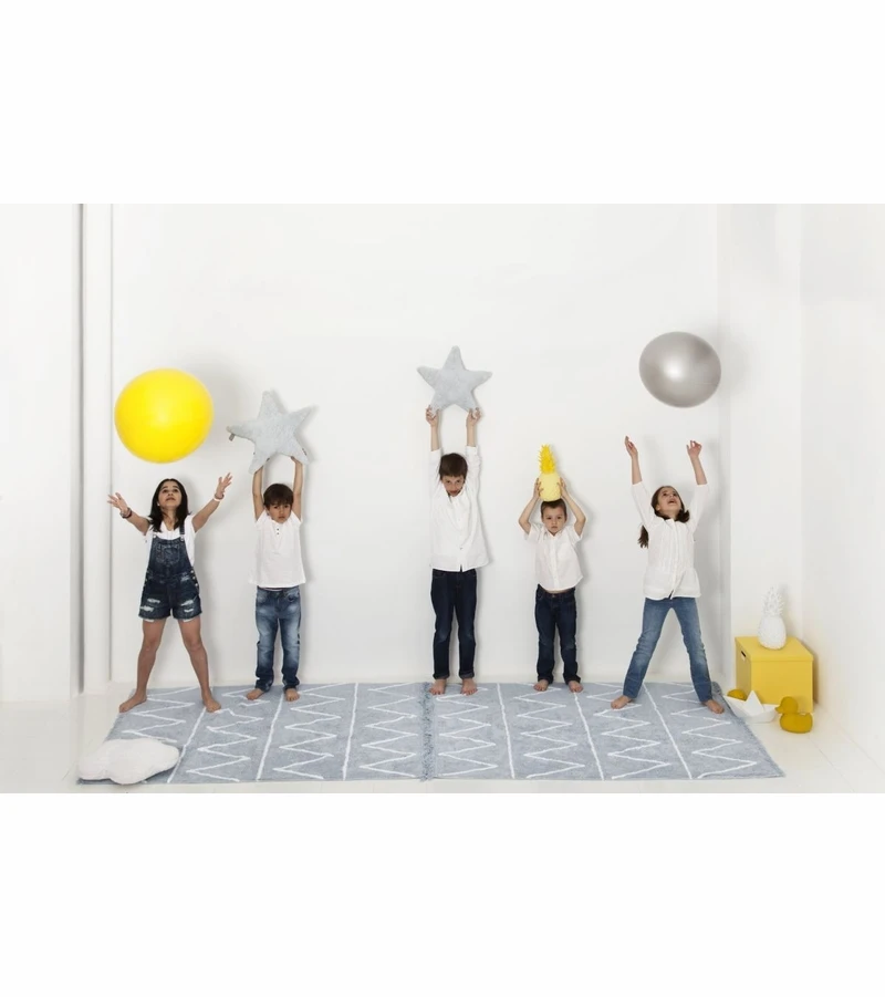 Lorena Canals Hippy Rug - Soft Blue (4' X 5' 3") 6 Lorena Canals Hippy Rug - Soft Blue (4' X 5' 3") - Image 6