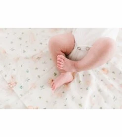 Loulou Lollipop Luxe Muslin Swaddle - Bunny Meadow -Britax || Little Unicorn || Graco Shop loulou lollipop luxe muslin swaddle bunny meadow 119