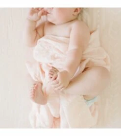 Loulou Lollipop Luxe Muslin Swaddle - Pink Mudcloth -Britax || Little Unicorn || Graco Shop loulou lollipop luxe muslin swaddle pink mudcloth 145