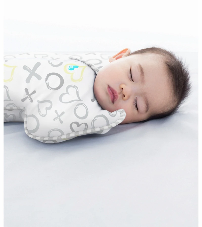 Love To Dream Swaddle UP Silky-Lux Lite - Kisses, Medium 3 Love To Dream Swaddle UP Silky-Lux Lite - Kisses, Medium - Image 3