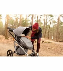 Maxi-Cosi 2-in-1 Footmuff - Essential Black 8 Maxi-Cosi 2-in-1 Footmuff - Essential Black -Britax || Little Unicorn || Graco Shop maxi cosi 2 in 1 footmuff essential black 119