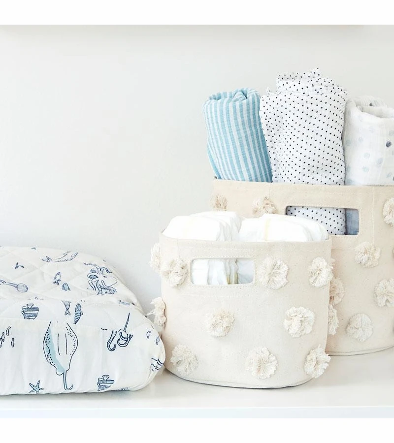 Petit Pehr Pom Pom Basket - Mini - Natural 2 Petit Pehr Pom Pom Basket - Mini - Natural - Image 2