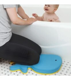 Skip Hop Moby Bath Kneeler -Britax || Little Unicorn || Graco Shop skip hop moby bath kneeler 148