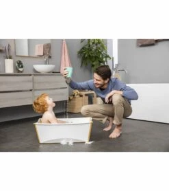 Stokke Flexi Bath Heat Sensitive - White/Yellow 7 Stokke Flexi Bath Heat Sensitive - White/Yellow -Britax || Little Unicorn || Graco Shop stokke flexi bath heat sensitive white yellow 106