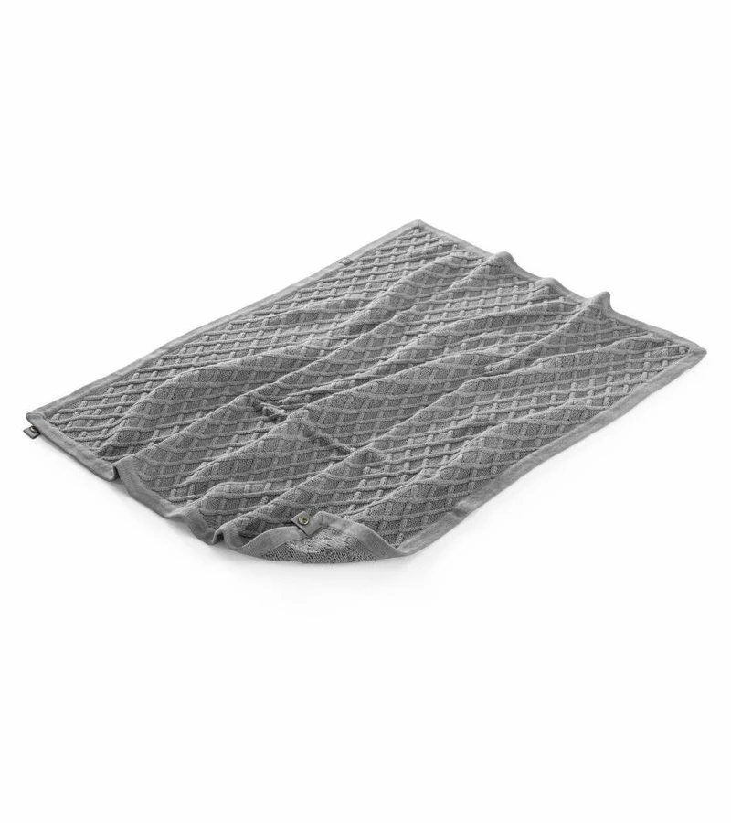 Stokke Stroller Blanket - Cable Grey 2 Stokke Stroller Blanket - Cable Grey - Image 2