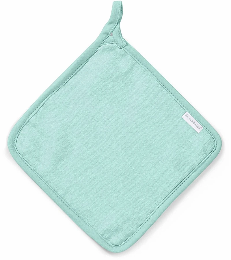 Summer Infant SwaddleMe Baby Bath Gift Set - Striped Whales 4 Summer Infant SwaddleMe Baby Bath Gift Set - Striped Whales - Image 4