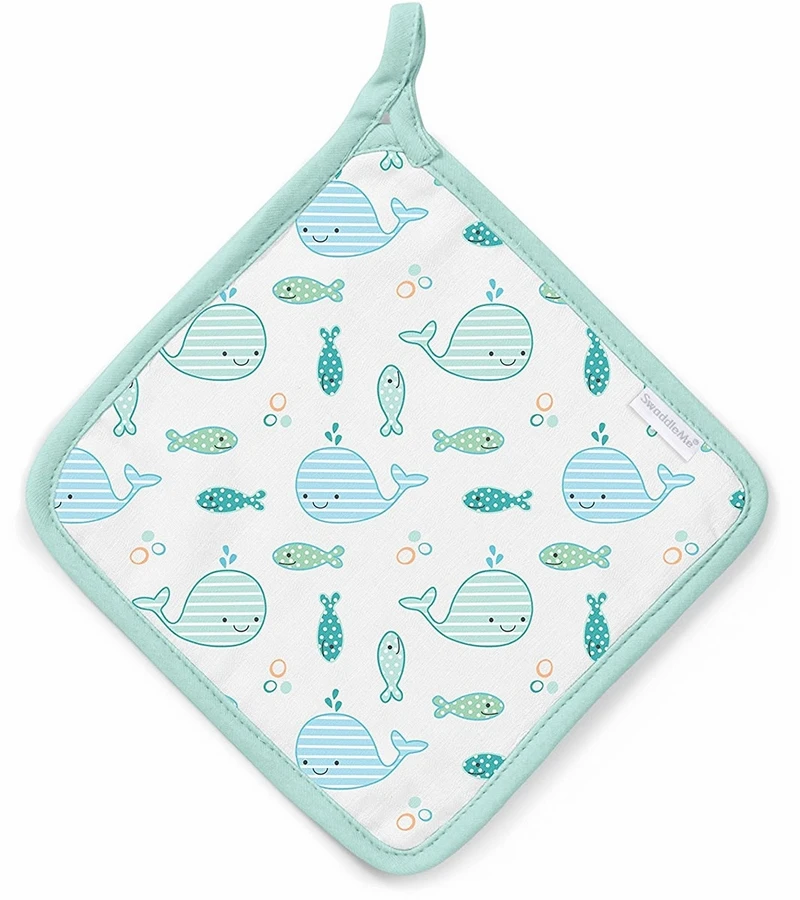 Summer Infant SwaddleMe Baby Bath Gift Set - Striped Whales 6 Summer Infant SwaddleMe Baby Bath Gift Set - Striped Whales - Image 6