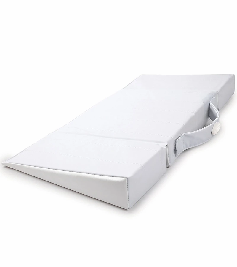 Summer Infant SwaddleMe Good Vibes Vibrating Folding Crib Wedge 1 Summer Infant SwaddleMe Good Vibes Vibrating Folding Crib Wedge